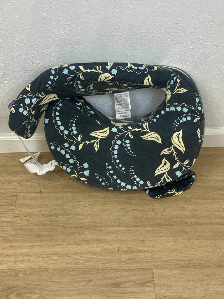 My Brest Friend Nursing Pillow