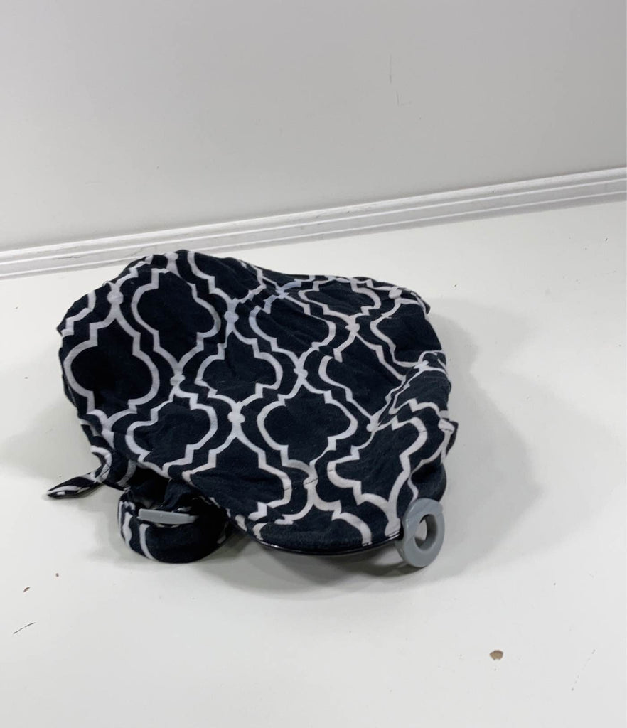 Boppy Nursing Cover