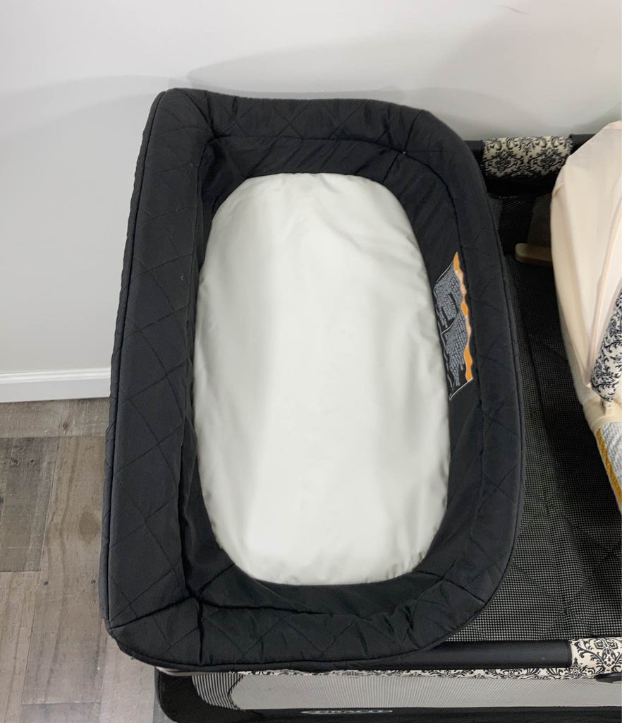 Graco Pack 'n Play Playard Cuddle Cove