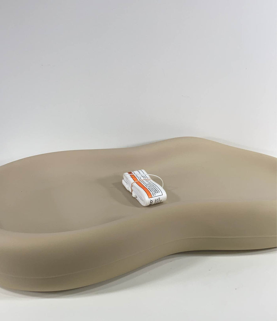 Keekaroo Peanut Changing Pad, Vanilla