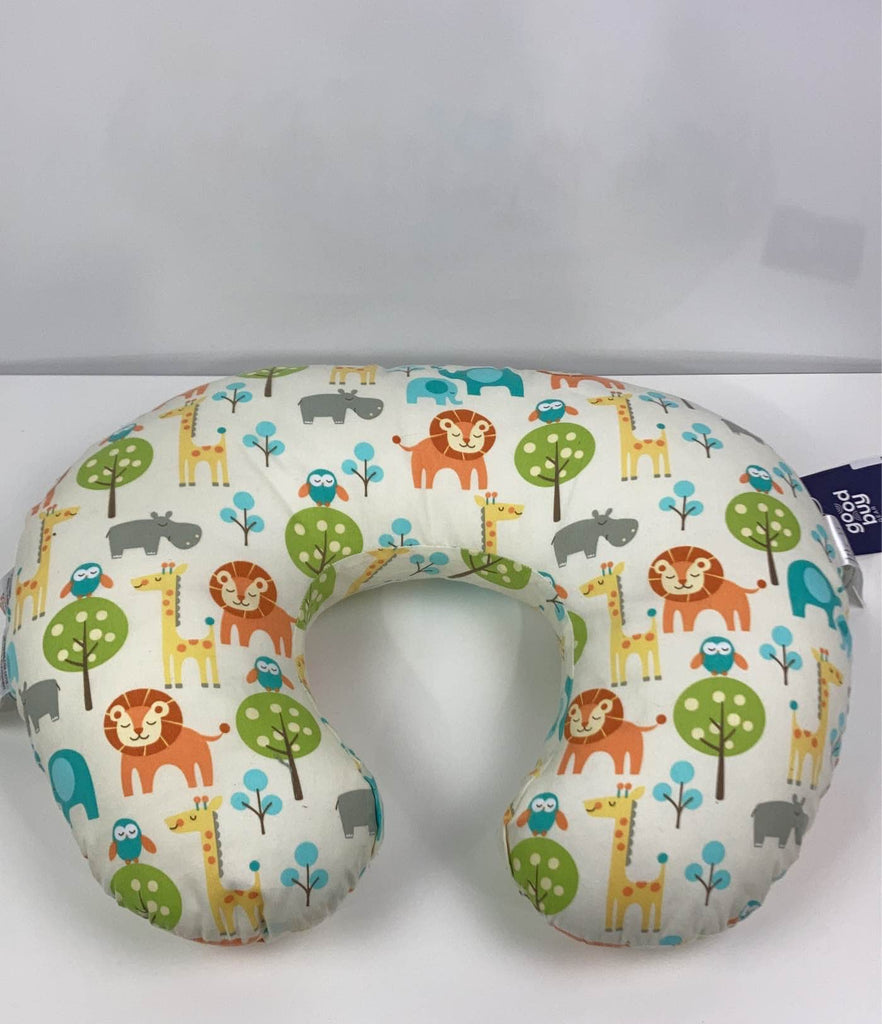 Boppy Luxe Nursing Pillow, Neutral Jungle
