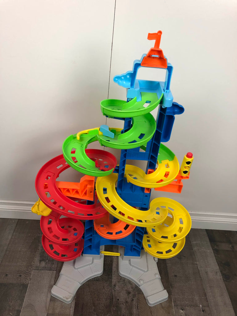 Fisher Price Little People City Skyway for Sale in Hayward, CA - OfferUp