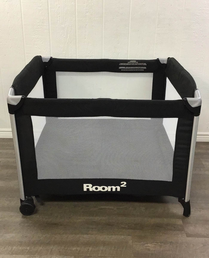 Joovy Room2 Playard, Black