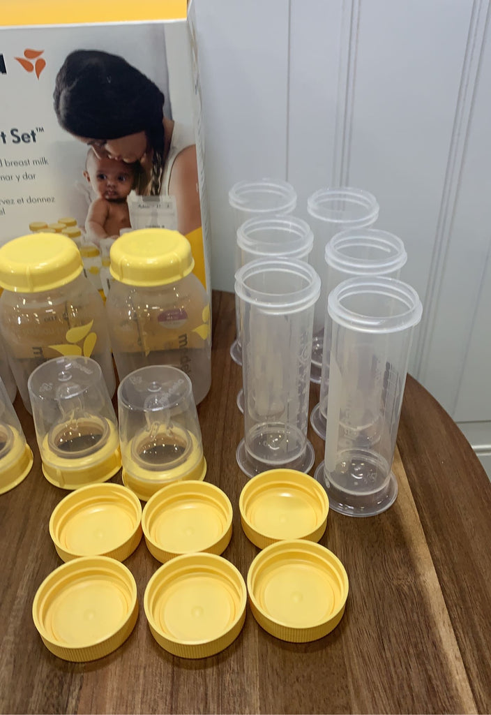 Medela Breast Milk Feeding Gift Set