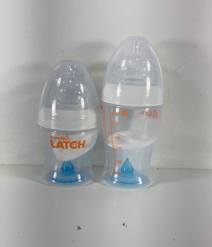 BUNDLE Munchkin Latch Bottles