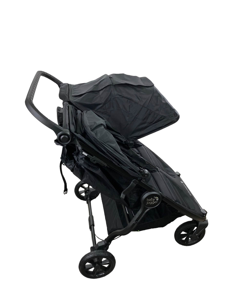  Baby Jogger City Mini GT2 All-Terrain Double Stroller, Jet ,  40.7x29.25x42.25 Inch (Pack of 1), Black : Baby