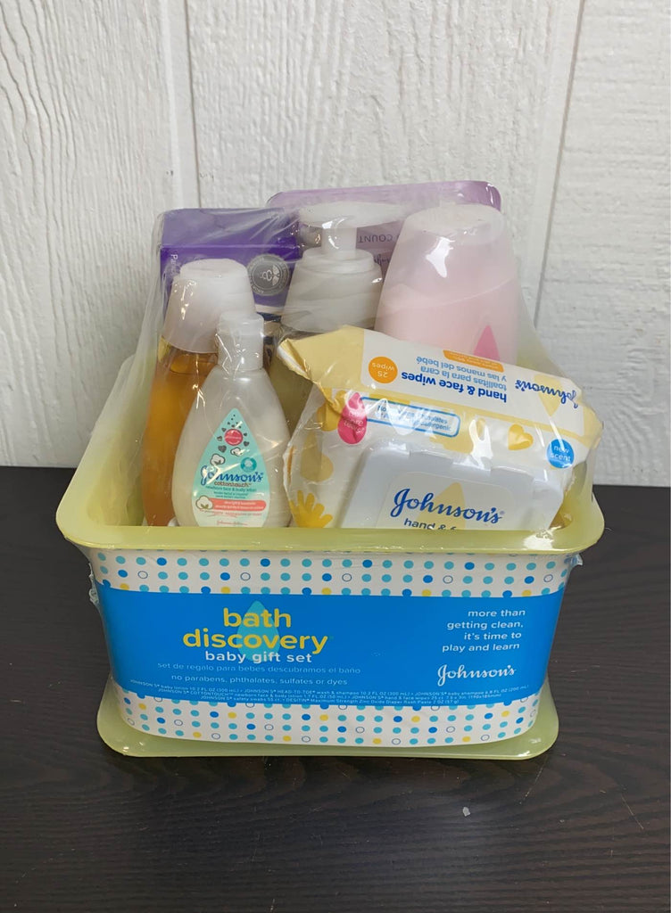 Johnson's Bath Discovery Baby Gift Set, Baby Bath Essentials For