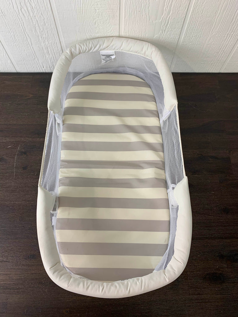 Summer Infant SwaddleMe By Your Side Sleeper