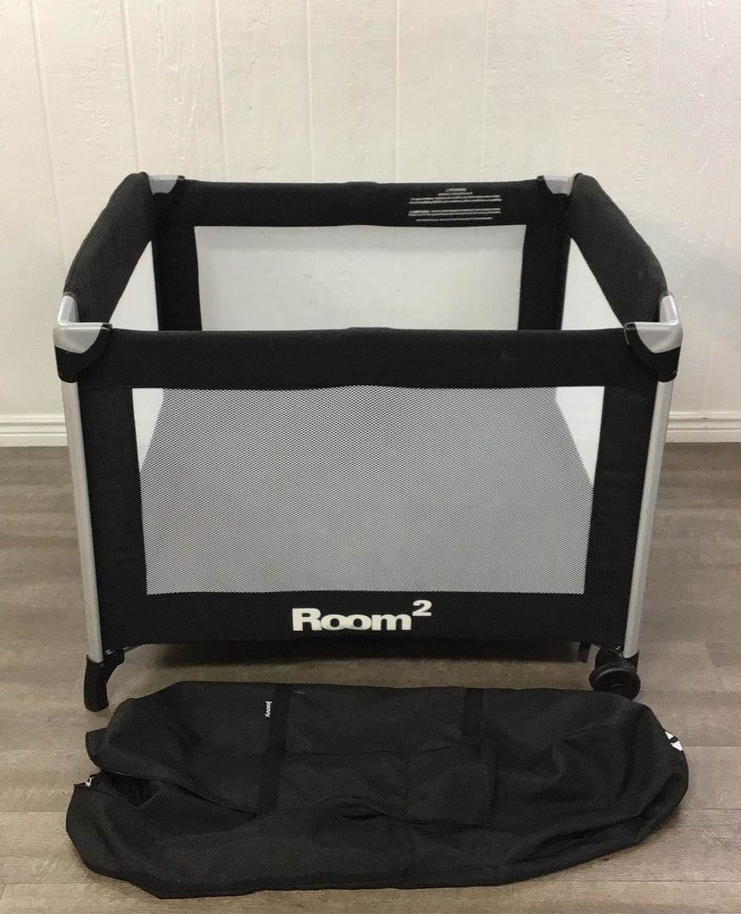 Joovy Room2 Playard, Black