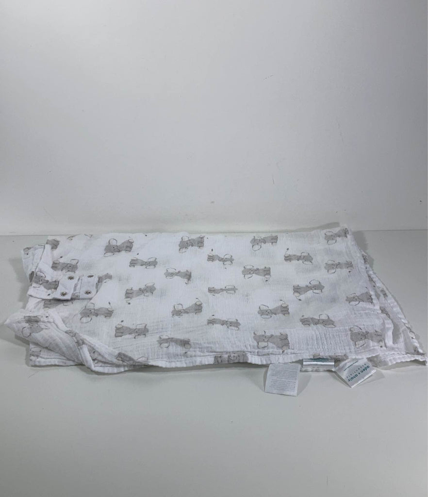 Aden + Anais Car Seat Canopy, Safari Babes