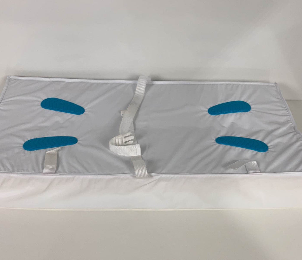 Munchkin Secure Grip Waterproof Diaper Changing Pad