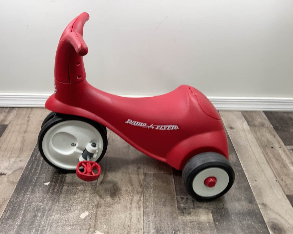 Radio flyer kid's scoot 2 pedal clearance scooter