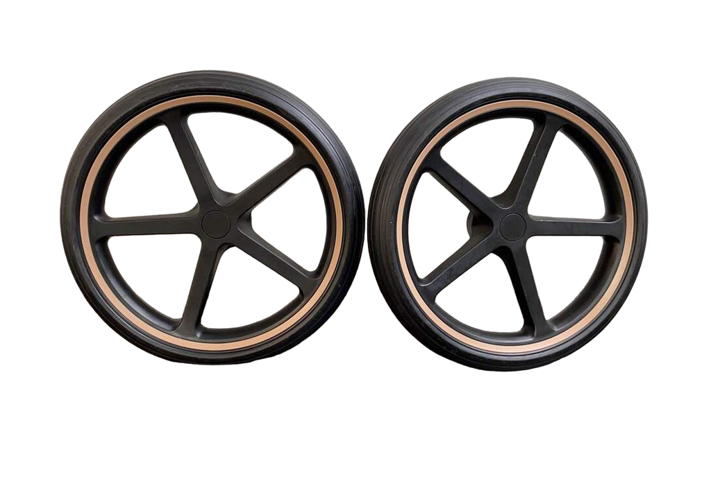 Priam wheels clearance