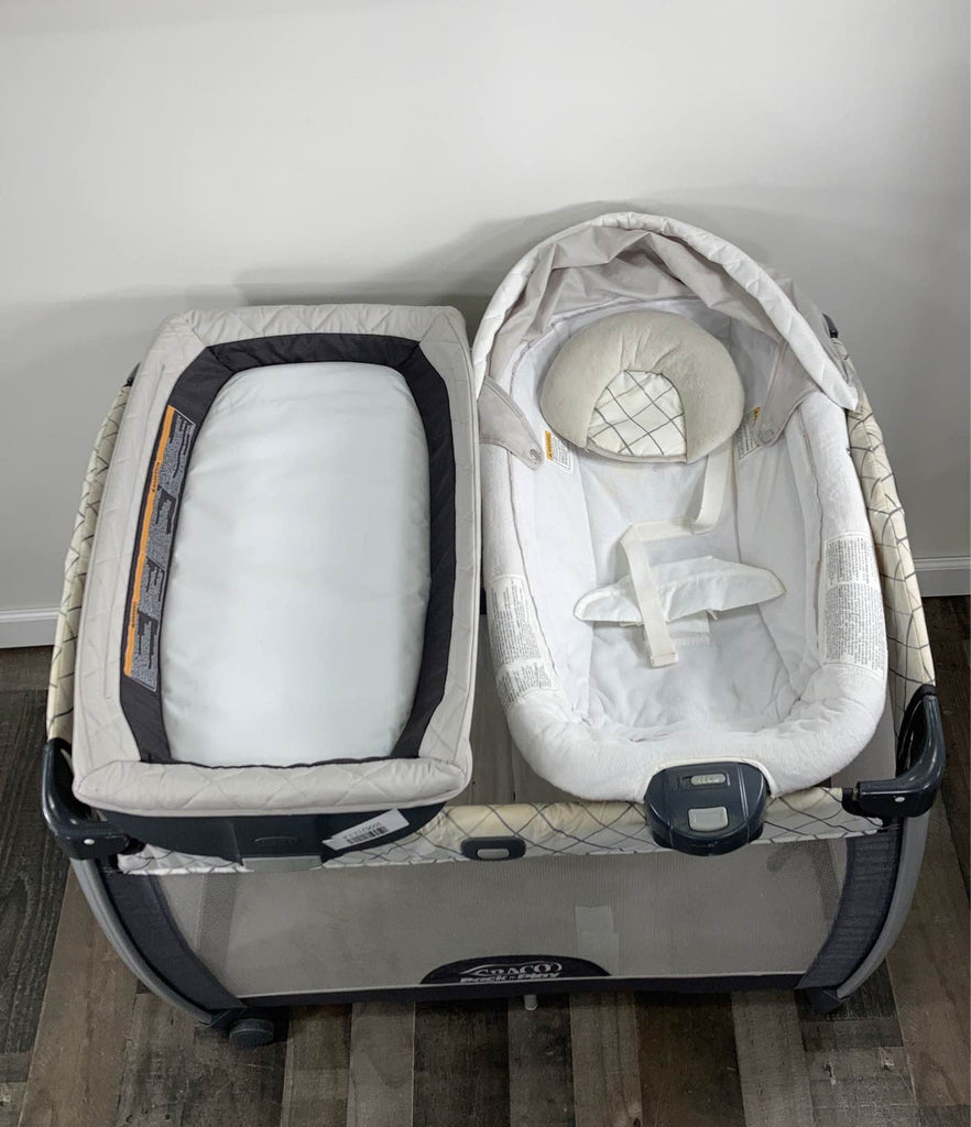 Graco Pack 'n Play Snuggle Suite LX Changer