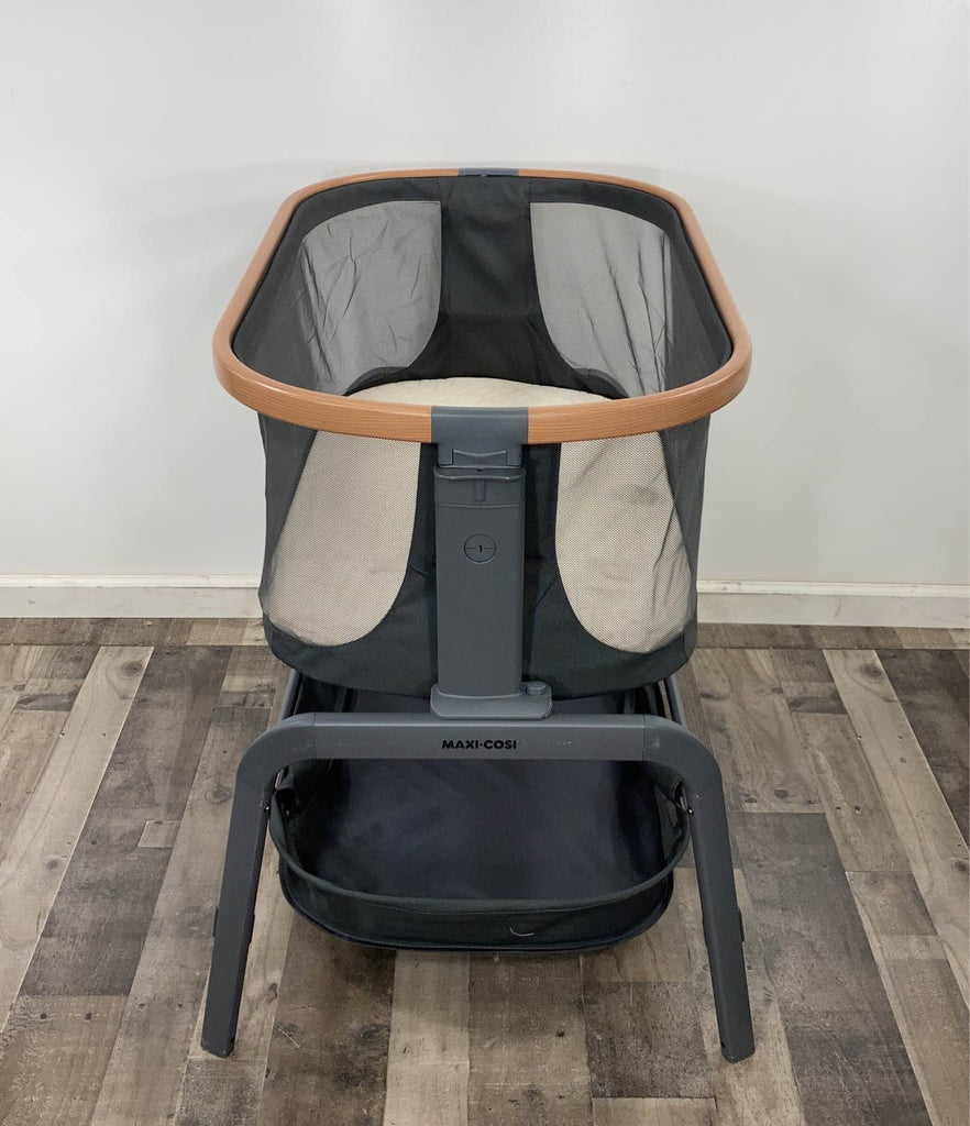 MaxiCosi Iora Bedside Essential Graphite 2021