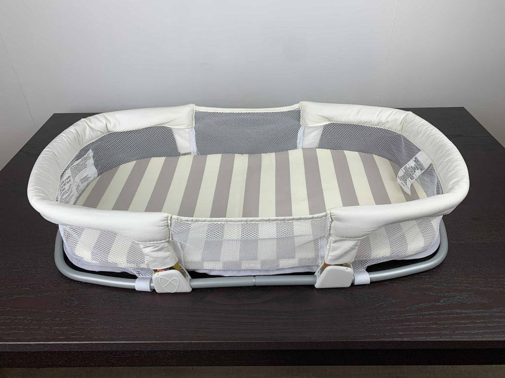 Summer Infant SwaddleMe By Your Bed Sleeper