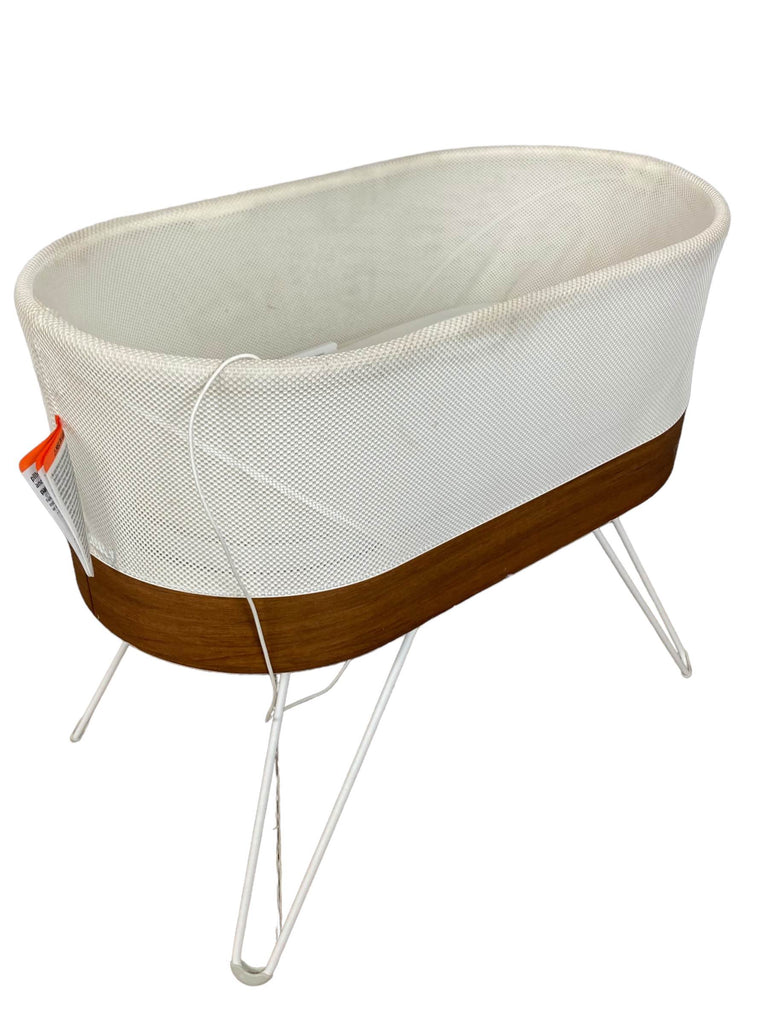 Happiest Baby SNOO Smart Sleeper, with Leg Lifters