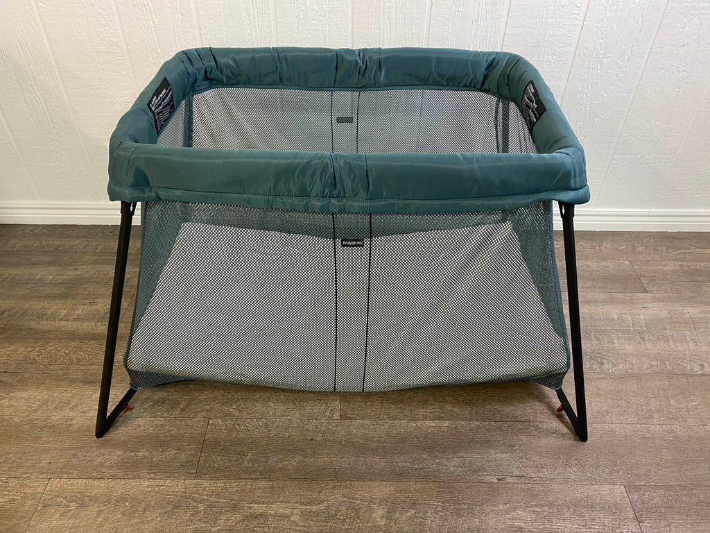 BabyBjorn Travel Crib Light, Dark Green