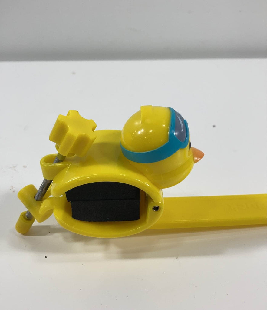 Aqueduck Handle Extender