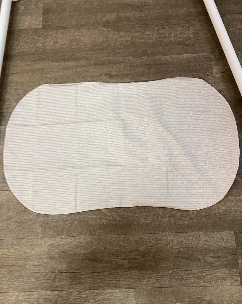 Halo BassiNest Glide Sleeper With Extra Sheet