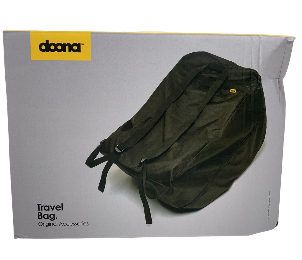 Travel bag outlet for doona