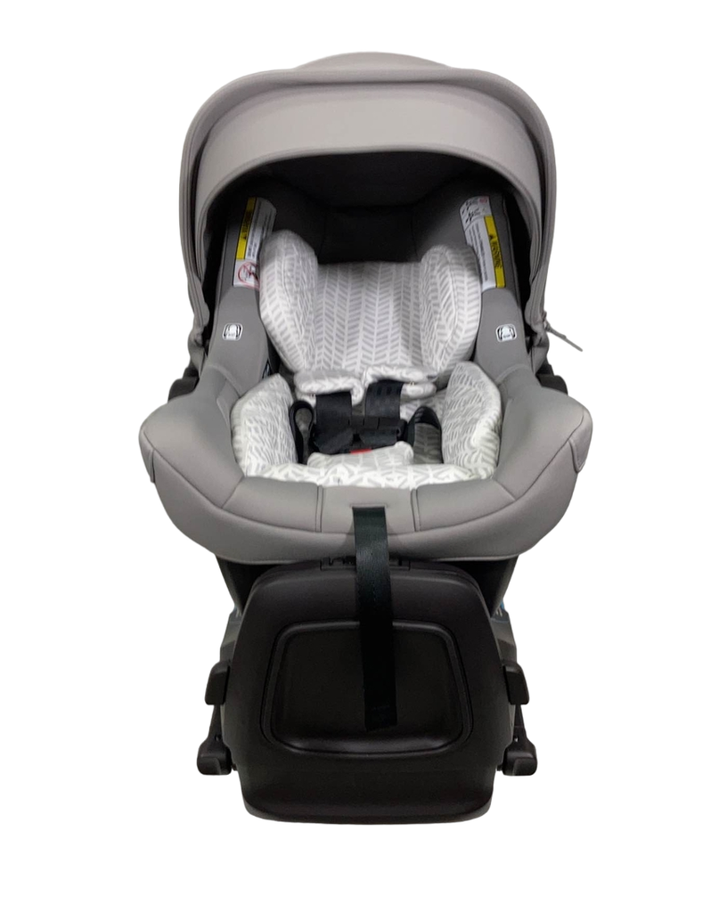 Nuna pipa lite top lx broken arrow