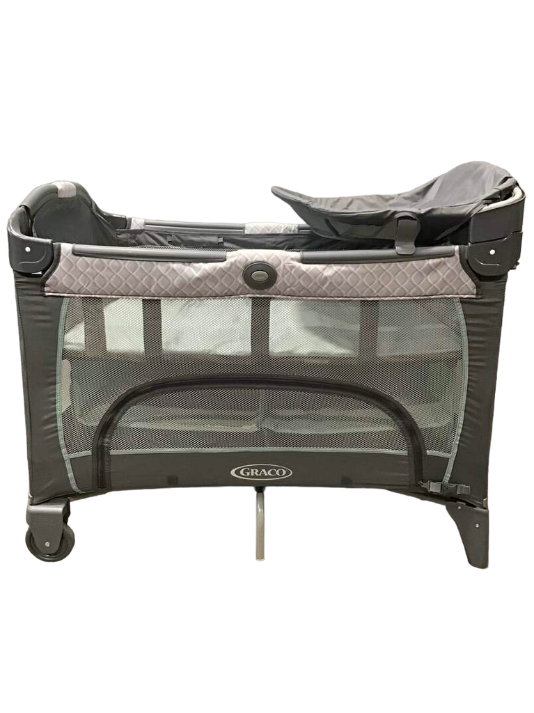 Graco Pack 'n Play Newborn Seat Playard