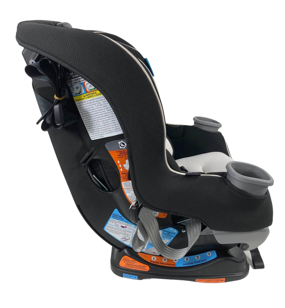 Graco extend2fit convertible 2024 car seat platinum