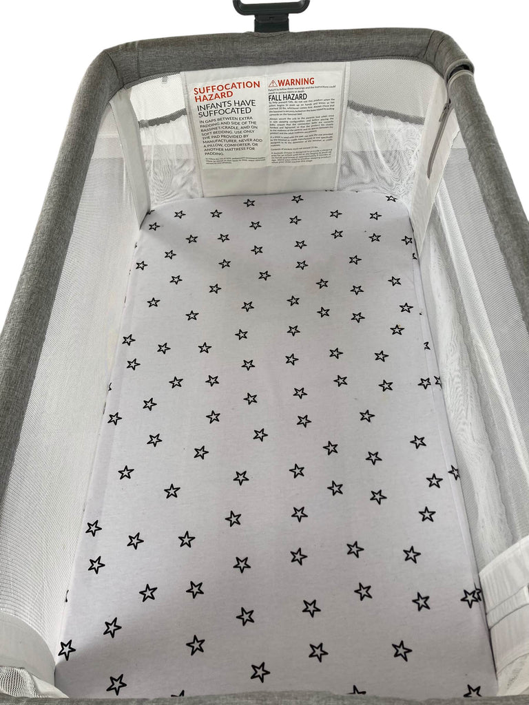 Milliard Bedside Side Sleeper/Portable Infant Crib