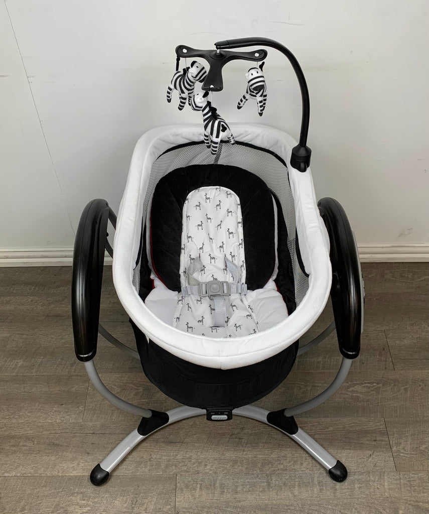 Graco dreamglider outlet zebra