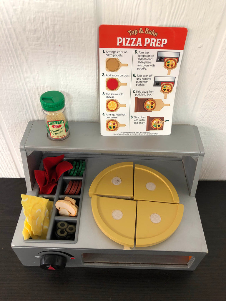 Toy Spotlight: Top & Bake Pizza Counter