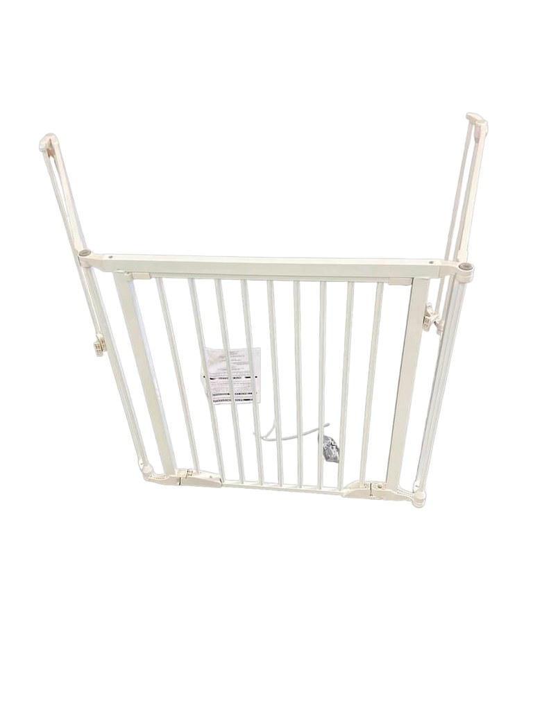 Cardinal Gates XpandaGate Expandable Gate