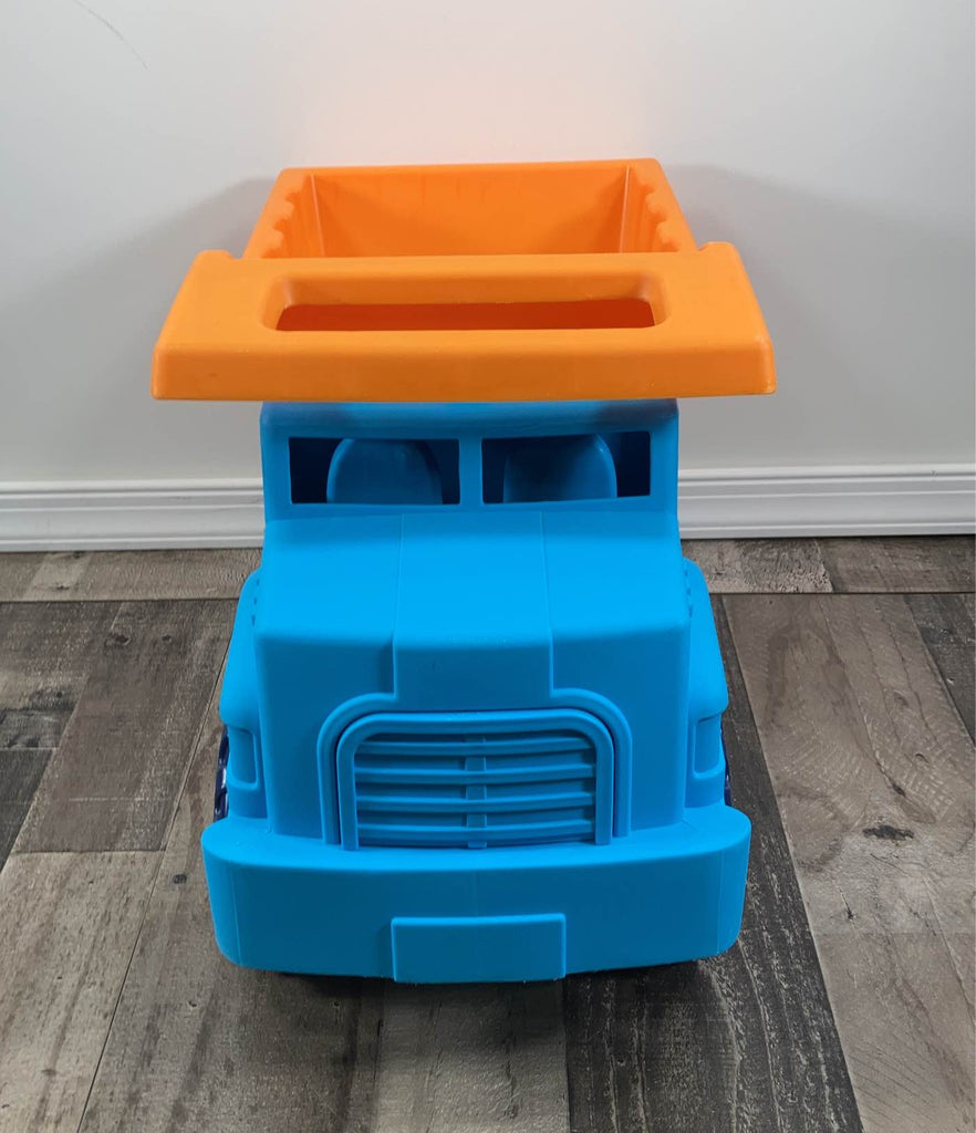 Sun Squad Jumbo Sand Dump Truck