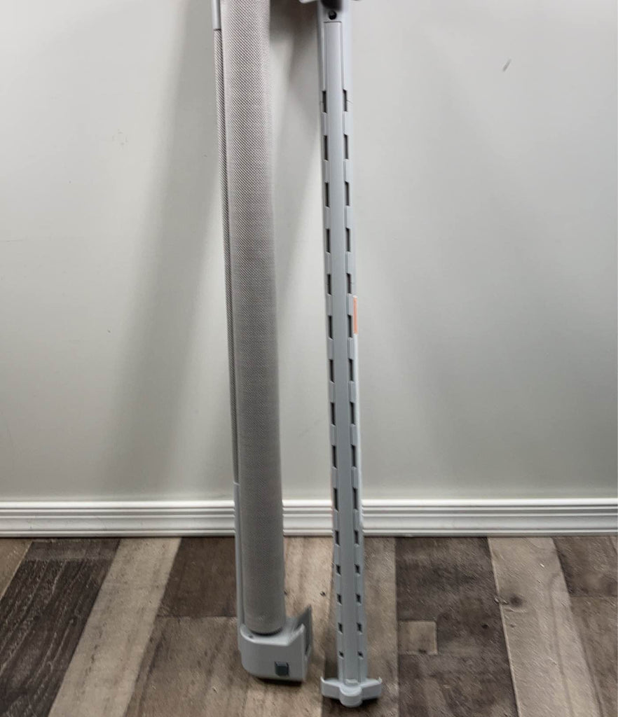 Skip Hop Playview Retractable Mesh Gate