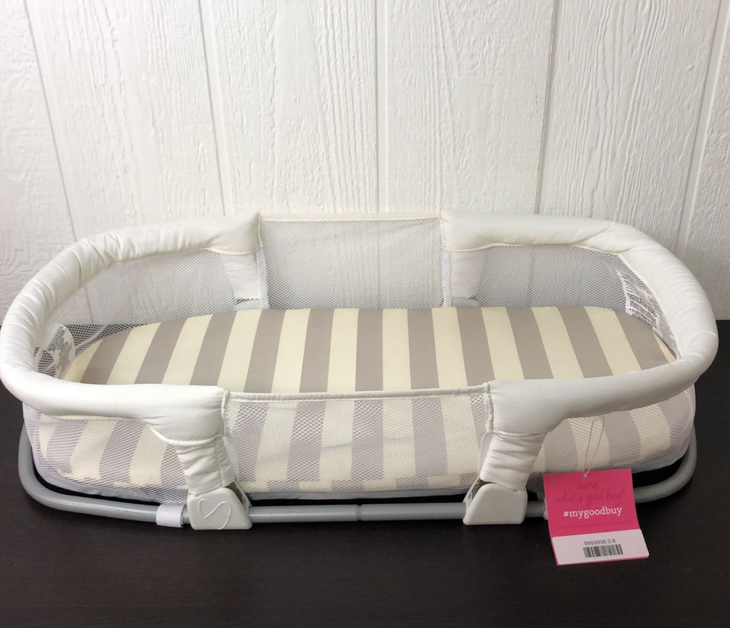 Summer Infant SwaddleMe By Your Side Sleeper