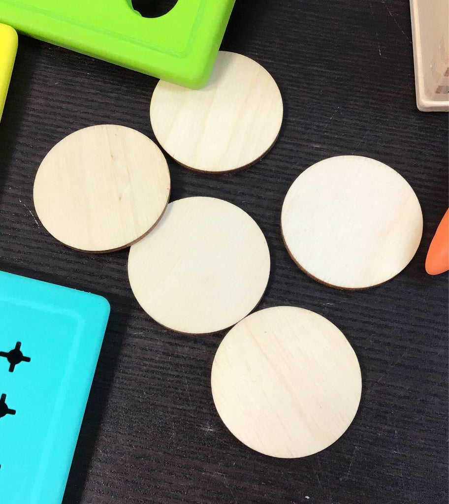 Lovevery Wooden Coin Bank Set