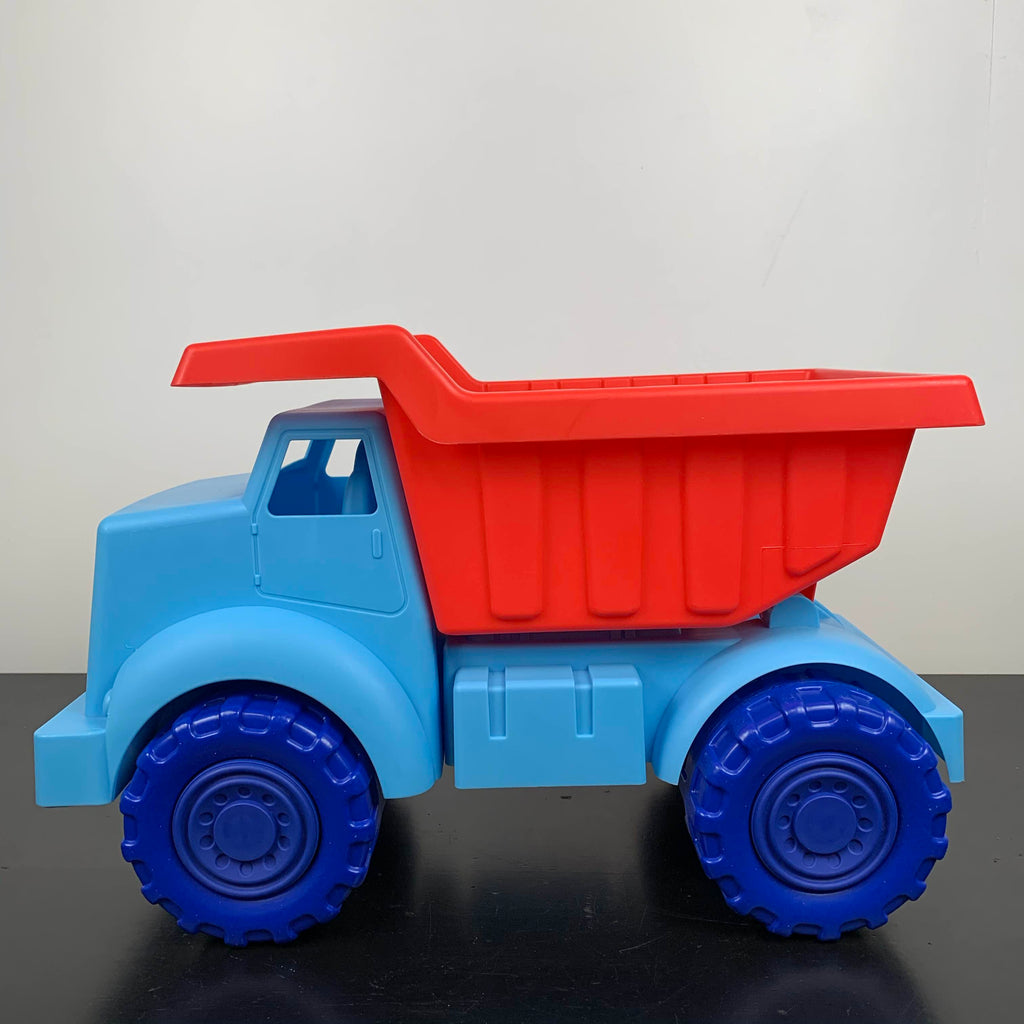 Sun Squad Jumbo Sand Dump Truck