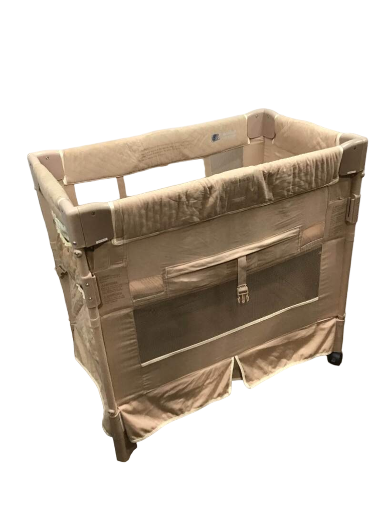 Arm's Reach Mini CoSleeper