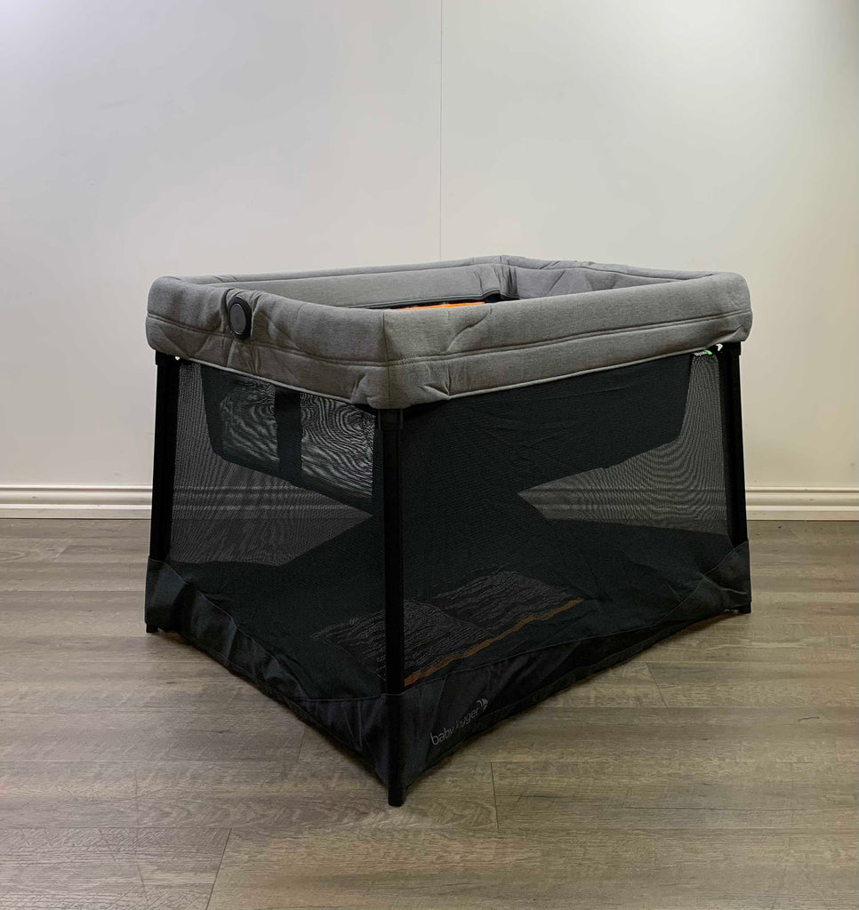 Baby Jogger City Suite MultiLevel Playard, Graphite