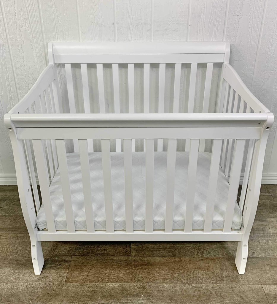 Dream On Me Aden 4in1 Convertible Mini Crib With Mattress