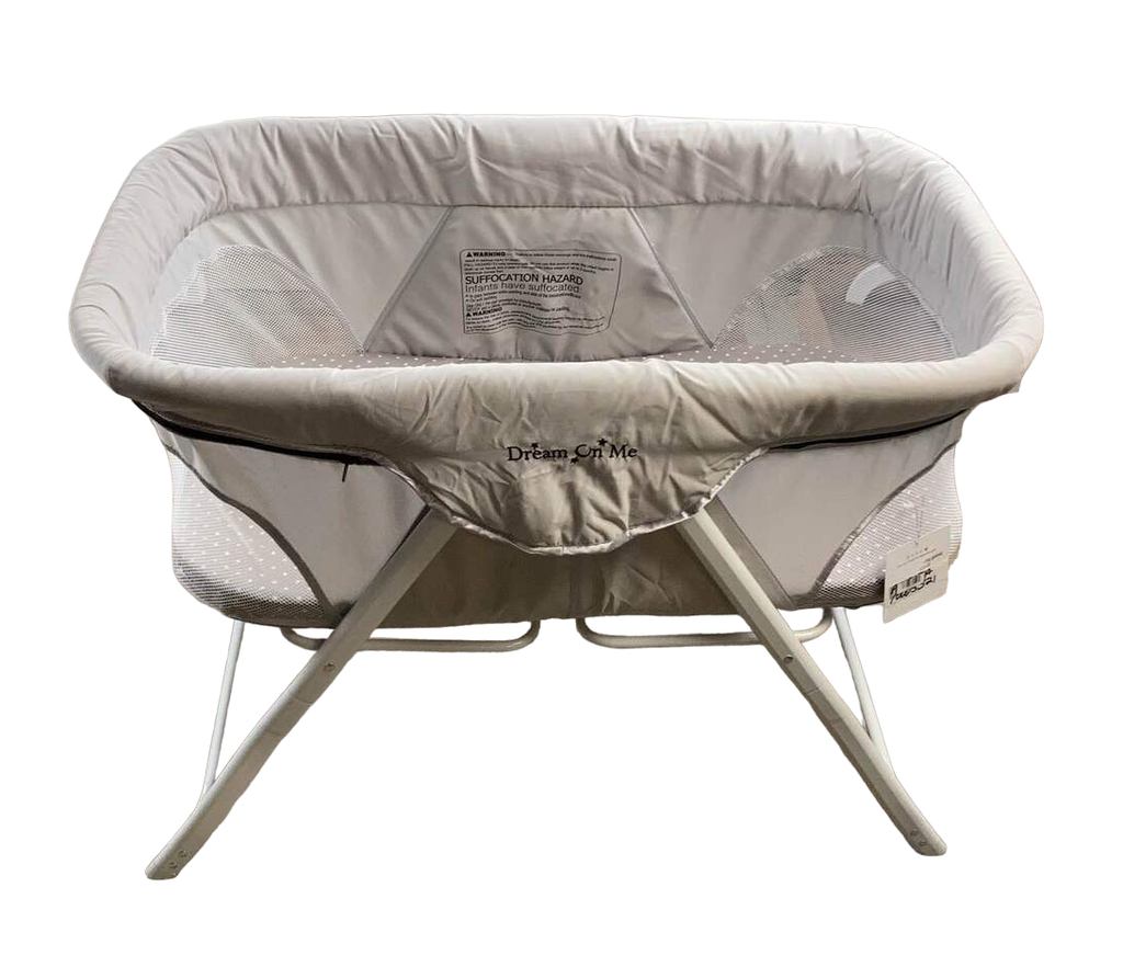 Dream On Me Traveler Portable Bassinet