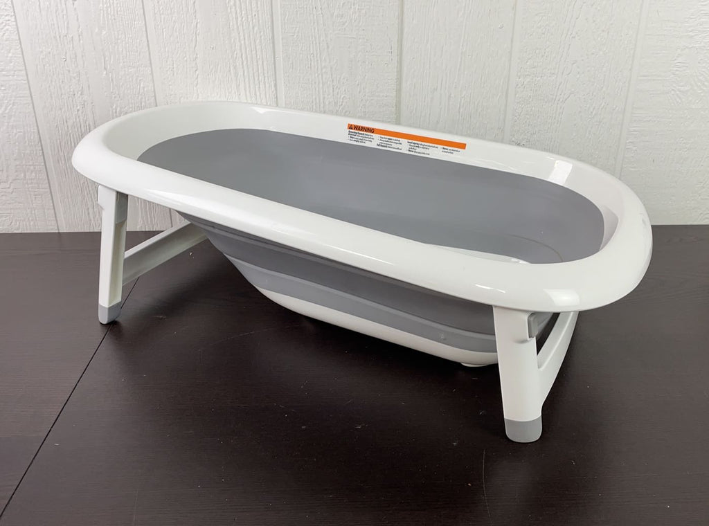 OXO Tot Splash & Store Baby Bathtub