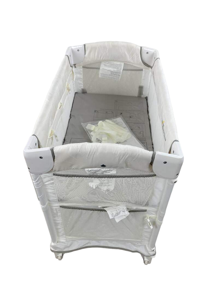 Arm's Reach Mini Ezee 2in1 CoSleeper, White