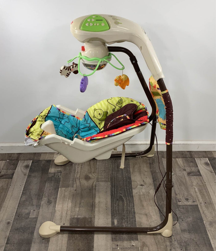 Fisher price cradle n swing luv u outlet zoo