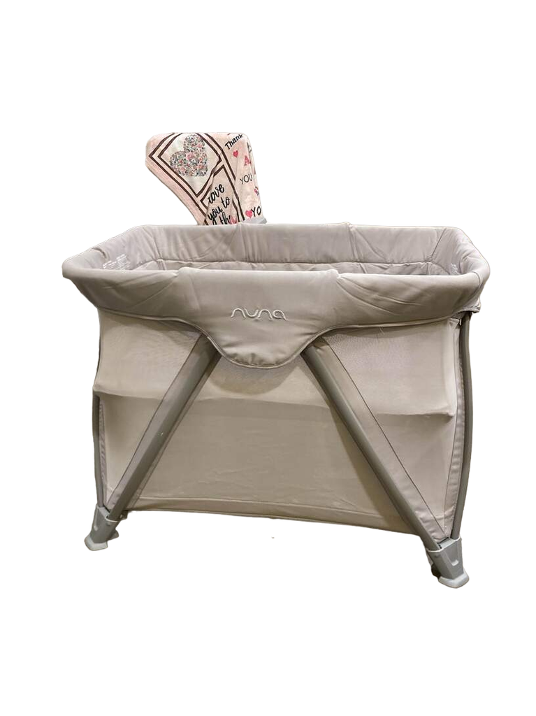 Nuna COVE Aire Travel Crib