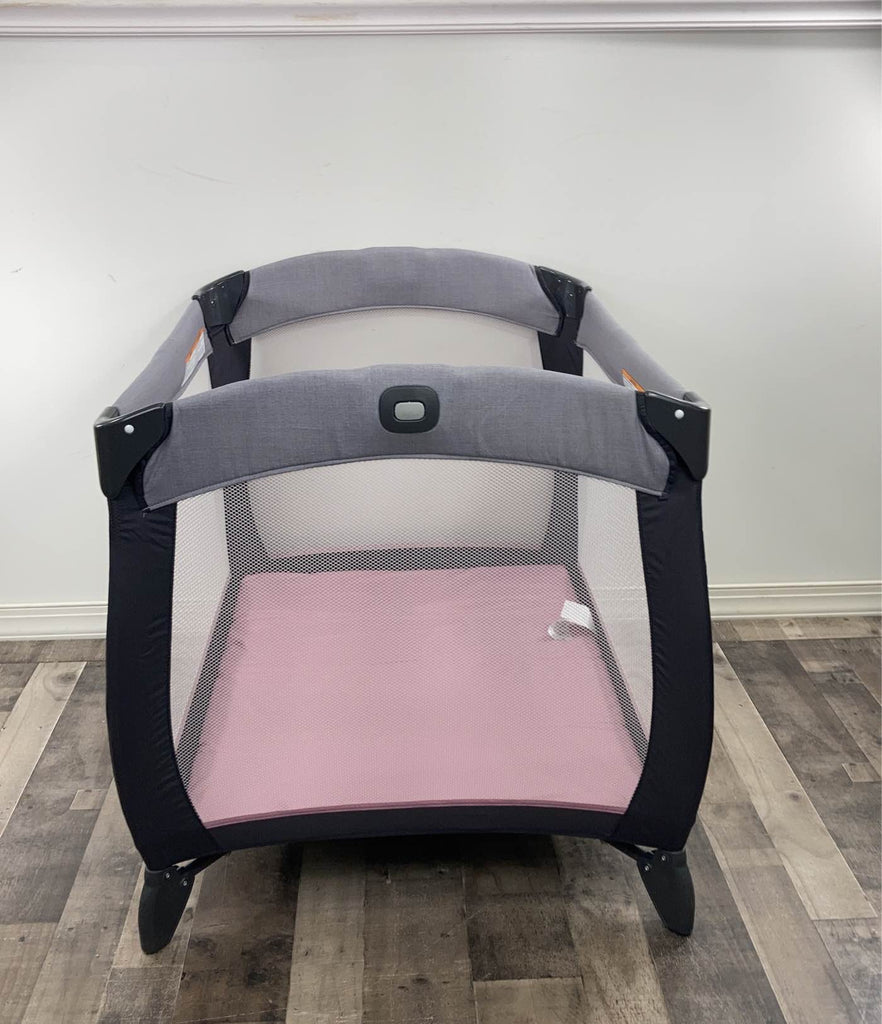 Graco Pack 'n Play Newborn2Toddler, Carlee