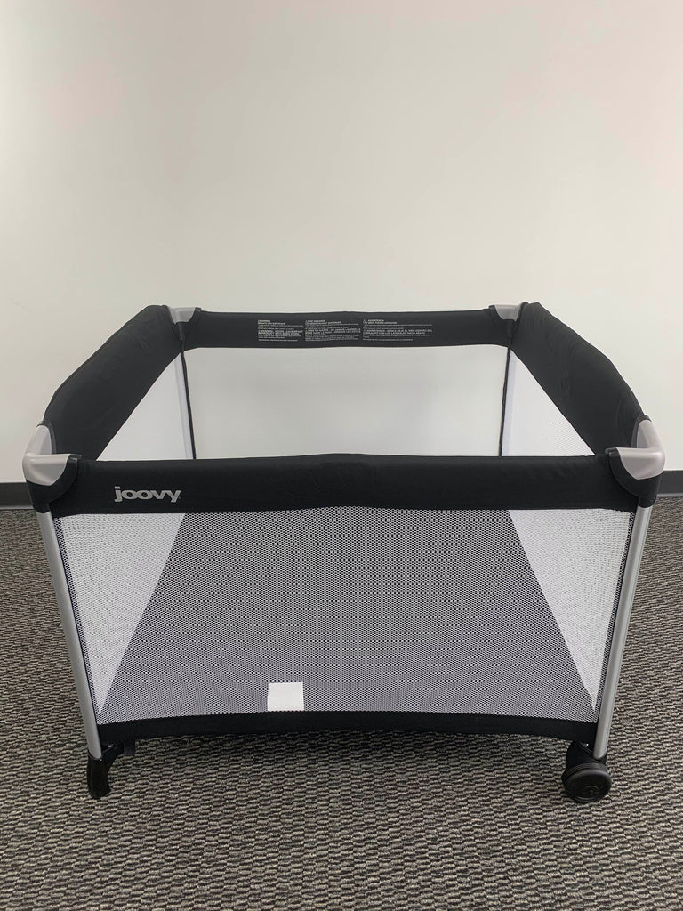 Joovy Room2 Playard