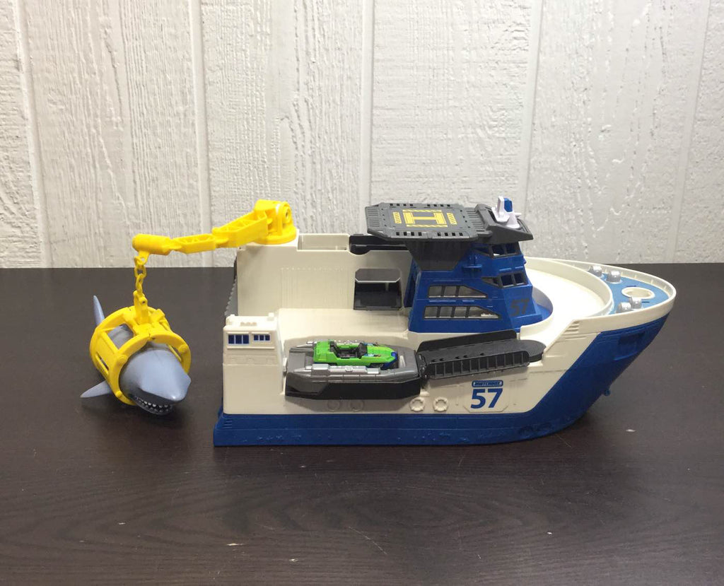 Matchbox Marine Rescue Shark Ship