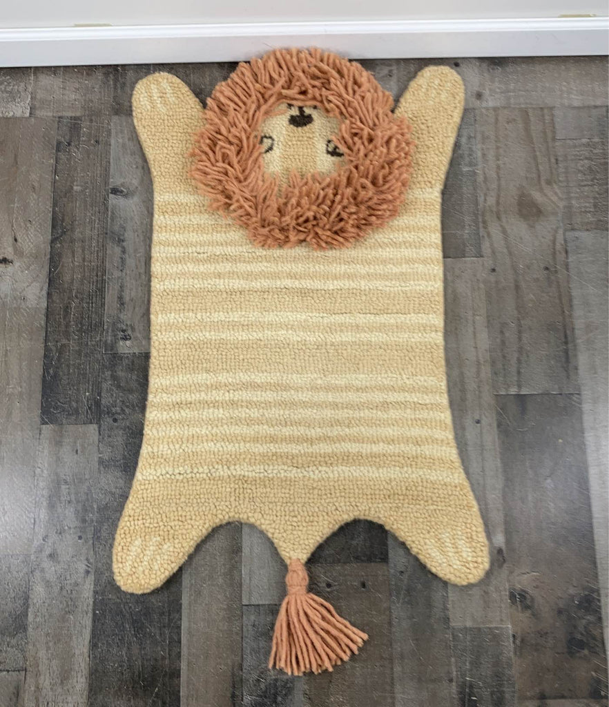 Hand Tufted Extra Large Gorilla Skin Woollen Rug