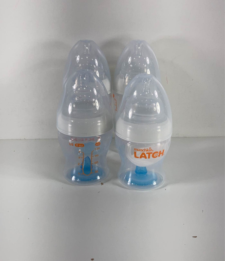 BUNDLE Munchkin Latch Bottles